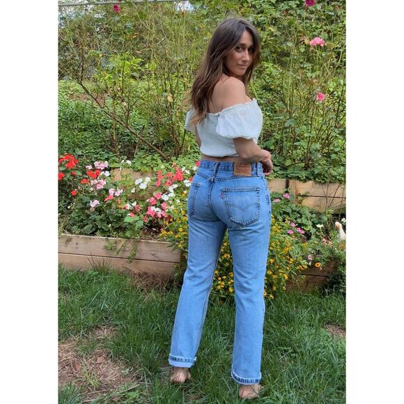 Vintage Levi’s 550 Relaxed Taper Jeans – Mid Wash, Made in USA - Picture 1 of 9
